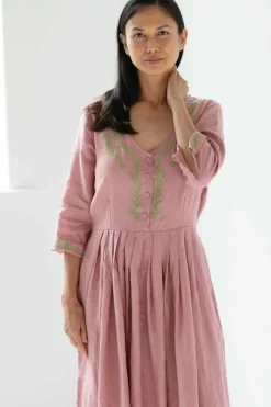 Women Lazybones Aria Dress Rose