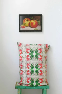 Women Lazybones Art Print - Study Of Apples