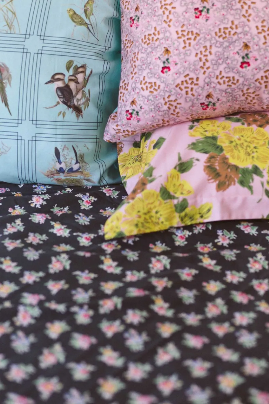 Women Lazybones Australian Birds Pillowcase Set *Organic Cotton