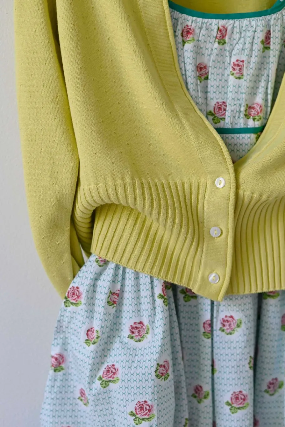 Women Lazybones Carly Cardigan In Muted Lime *Organic Cotton