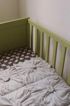 Women Lazybones Cot Quilt Rosette Grey Marle *Organic Cotton