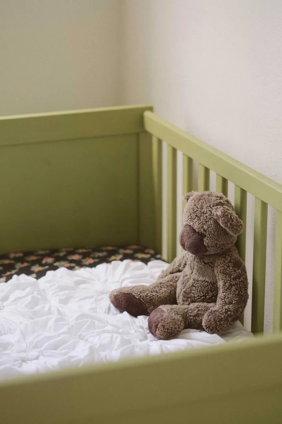 Women Lazybones Cot Quilt Rosette White *Organic Cotton