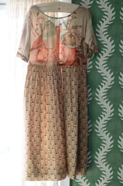 Women Lazybones Daphne Dress Still Life