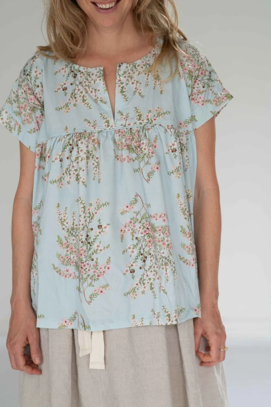 Women Lazybones Julia Top Manuka