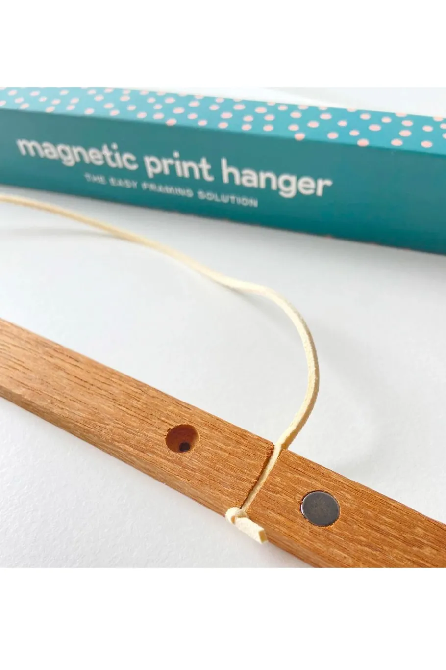 Women Lazybones Magnetic Print Hanger 30Cm