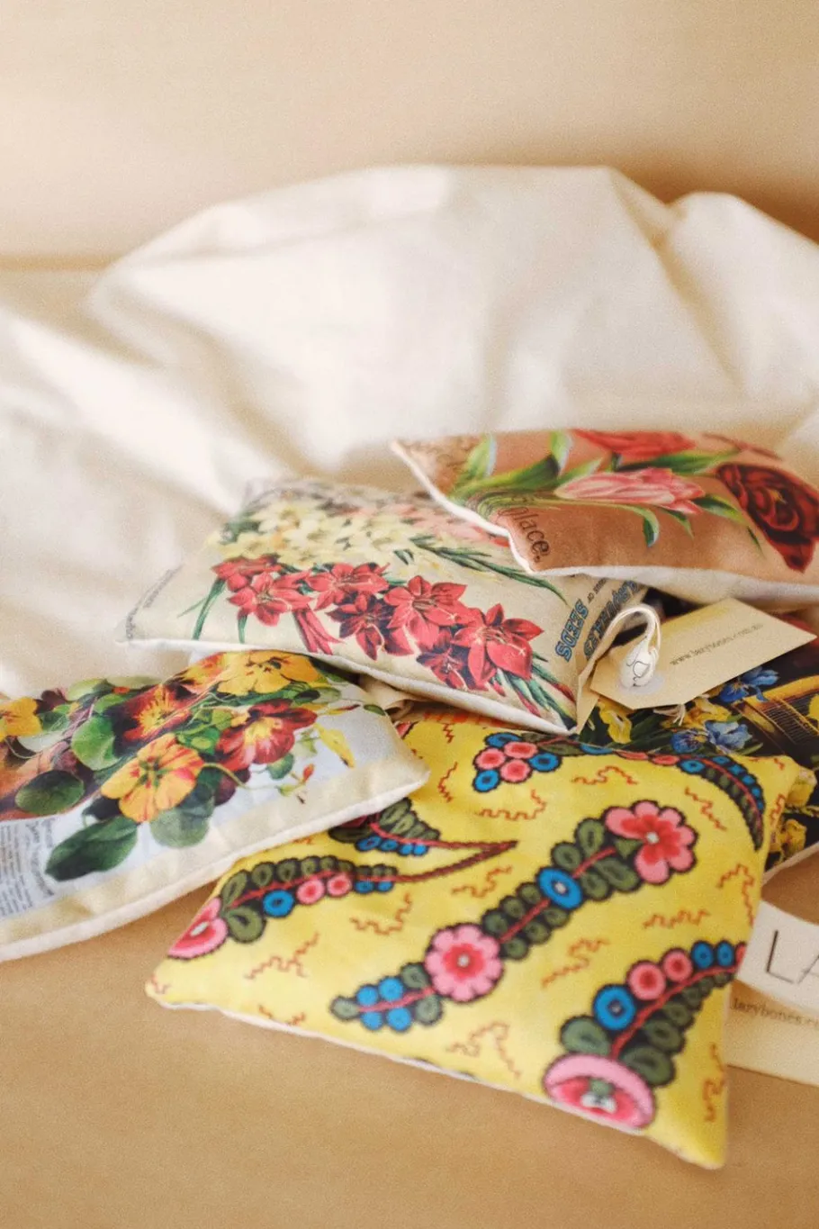 Women Lazybones Rosa - Lavender Scented Sachet