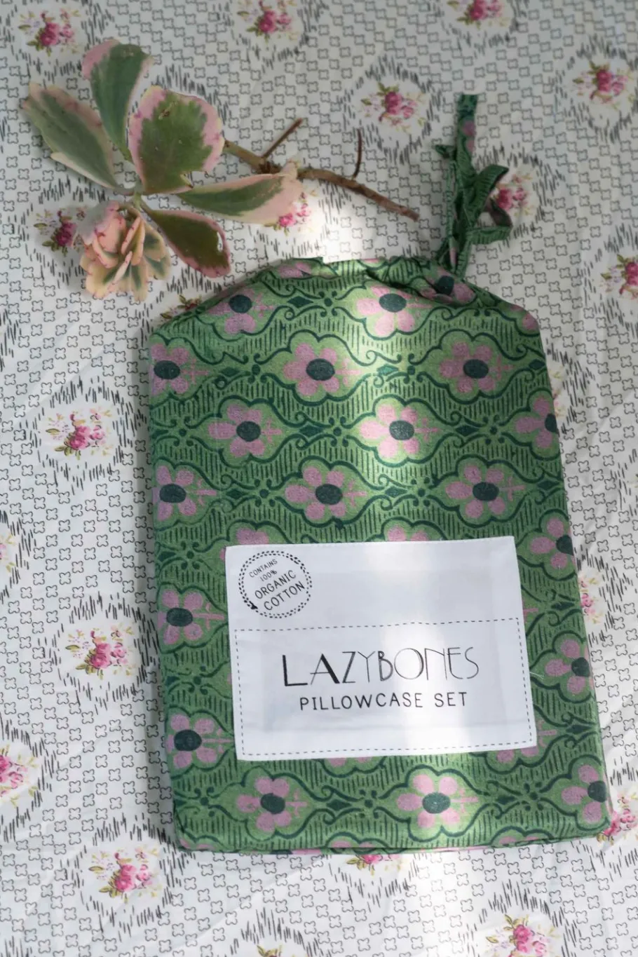 Women Lazybones Summer Flowers Pillowcase Set *Organic Cotton