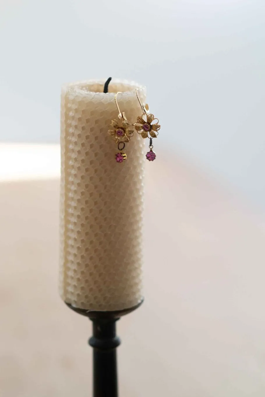 Women Lazybones Susanna Pink Vintage Earrings