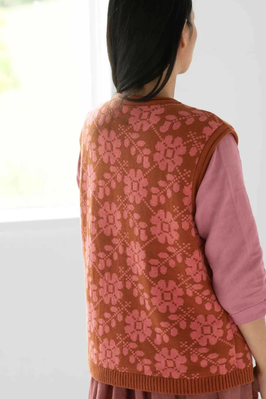 Women Lazybones Valerie Vest Floral *Organic Cotton
