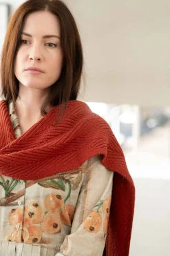 Women Lazybones Zigzag Scarf Rust *Organic Cotton